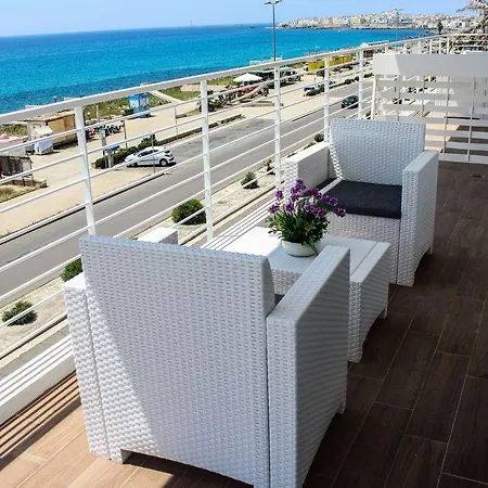 Aparthotel Spuma Di Mare 3*